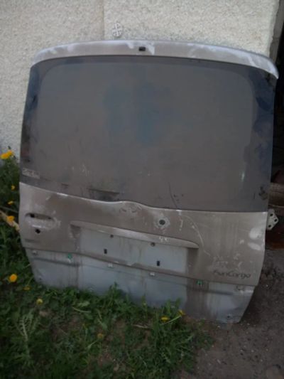 Лот: 20550418. Фото: 1. Задняя дверь Toyota Funcargo. Кузов
