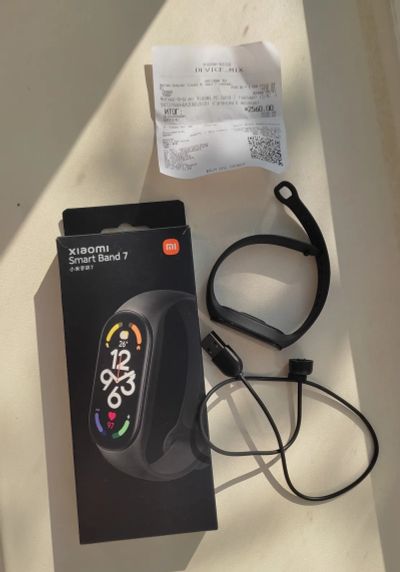 Лот: 20654712. Фото: 1. Браслет Xiaomi Mi Smart Band 7. Смарт-часы, фитнес-браслеты, аксессуары
