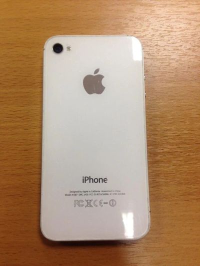 Лот: 8421127. Фото: 1. iphone 4s Белый 16гб. обмен на... Смартфоны