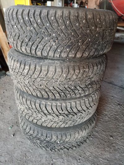 Лот: 24283532. Фото: 1. Nokian Tyres Hakkapeliitta 8 185... Шины на дисках