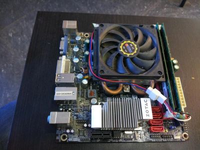 Лот: 8237727. Фото: 1. ZOTAC GeForce 8200-ITX WiFi. Материнские платы