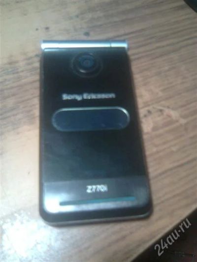 Лот: 999726. Фото: 1. se Z770. Кнопочные мобильные телефоны