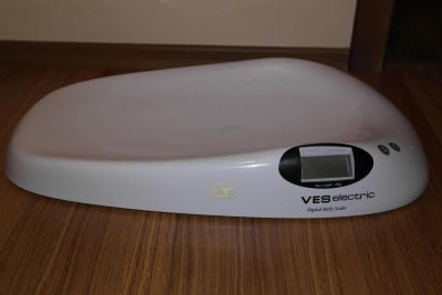 Лот: 3458030. Фото: 1. Весы детские VES electric. Другое (дети растут)