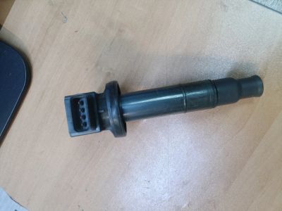 Лот: 9524859. Фото: 1. Катушка зажигания для Toyota 1NZ-FE. Двигатель и элементы двигателя
