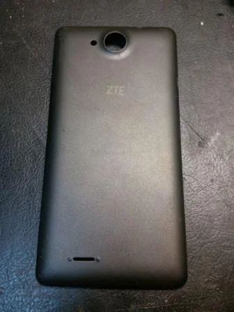 Лот: 9119720. Фото: 1. Задняя крышка ZTE Blade GF3. Корпуса, клавиатуры, кнопки