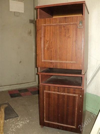 Лот: 2645806. Фото: 1. Тумбочка. Стойки и тумбы для аппаратуры