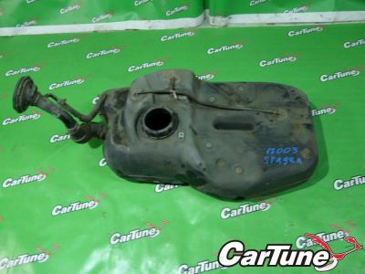 Лот: 10538938. Фото: 1. бензобак R nissan stagea WGNC34... Топливная система