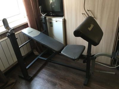 Лот: 11274833. Фото: 1. Скамья для жима Housefit (Скамья... Силовые, скамьи, стойки