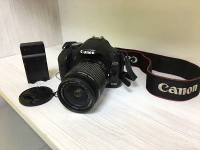 Лот: 10137889. Фото: 1. Фотоаппарат зеркальный Canon EOS... Цифровые зеркальные