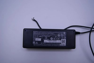 Лот: 11324290. Фото: 1. Оригинальный блок питания Sony... Зарядные устройства, блоки питания для бытовой техники