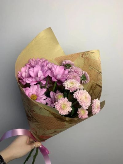 Лот: 25386714. Фото: 1. 4. Букет -комплимент из хризантем. Свежие цветы