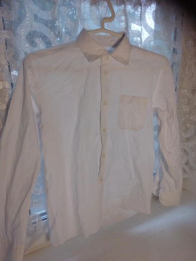 Лот: 8034364. Фото: 1. белая рубашка 146 хор.сост. Рубашки, блузки, водолазки