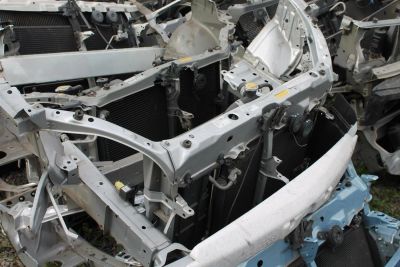 Лот: 3215742. Фото: 1. Рамка радиатора Toyota Ist ncp60-65. Кузов