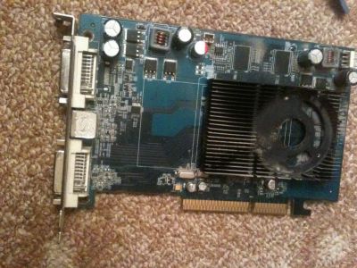 Лот: 3357247. Фото: 1. Radeon 3650 agp. Видеокарты