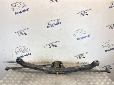 Лот: 25558558. Фото: 1. кронштейн балки Opel Astra J. Другое (автозапчасти)