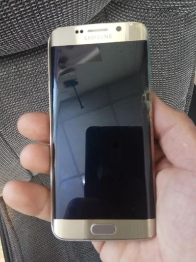 Лот: 11175734. Фото: 1. Samsung G925F Galaxy S6 Edge разбит... Смартфоны