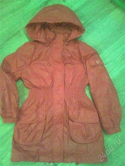 Лот: 884882. Фото: 1. плащ для девочки р.36. Верхняя одежда