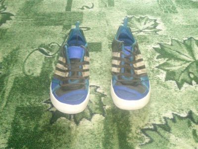 Лот: 2077237. Фото: 1. кроссовки Adidas. Кеды, кроссовки, слипоны