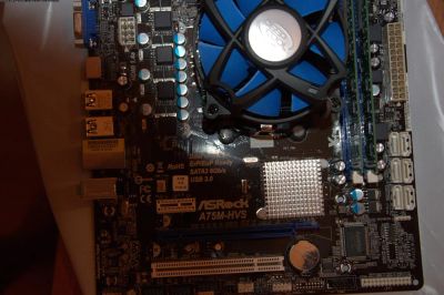 Лот: 3087201. Фото: 1. Материнская плата asrock A75M-HVS... Материнские платы