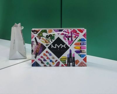 Лот: 25770260. Фото: 1. NYX | Некс | Нюкс, брендовый пакет... Подарочная упаковка