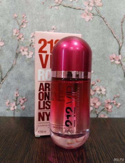 Лот: 18000102. Фото: 1. Carolina Herrera 212 VIP Rosé. Женская парфюмерия