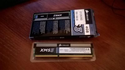 Лот: 7049990. Фото: 1. Corsair XMS3 4GB. Оперативная память