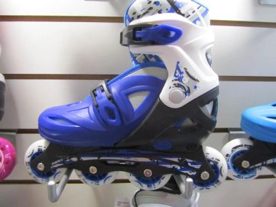 Лот: 10229099. Фото: 1. Роликовые коньки DREAM BLUE. Роликовые коньки, скейтборды, самокаты