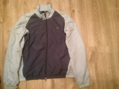 Лот: 4056149. Фото: 1. Ветровка Nike. Верхняя одежда