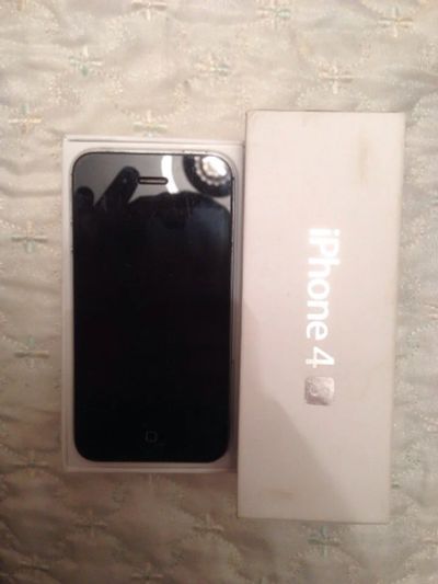 Лот: 4503247. Фото: 1. Iphone 4s 16. Смартфоны