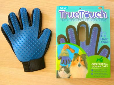 Лот: 9842574. Фото: 1. Перчатка для шерсти True Touch. Другое (животные и уход)