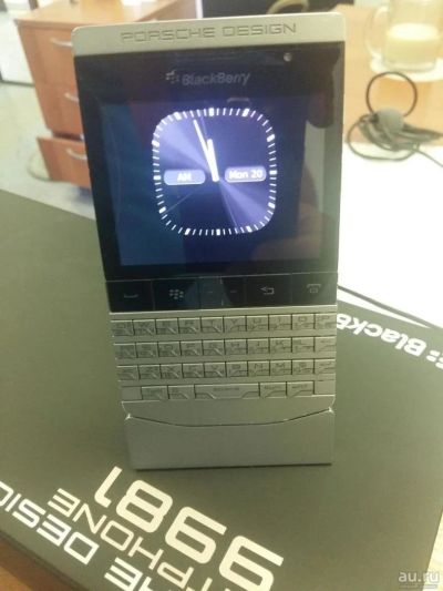 Лот: 9418625. Фото: 1. BlackBerry P 9981 Porsche design. Смартфоны