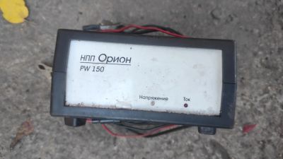 Лот: 20923923. Фото: 1. Зарядное устройство для аккумулятора... Пуско-зарядные устройства
