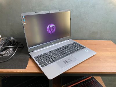 Лот: 20737634. Фото: 1. Новый HP 250 G8 15,6"IPS/i5-1035G1... Ноутбуки