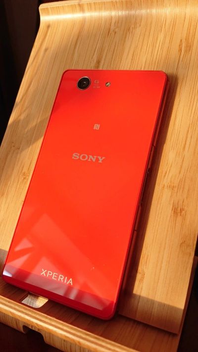 Лот: 15547423. Фото: 1. Sony Xperia Z3 Compact. Смартфоны