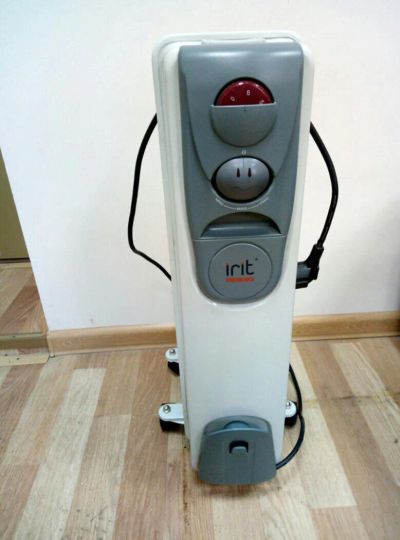 Лот: 9911665. Фото: 1. Обогреватель масляный IRIT стоимость... Остальная техника