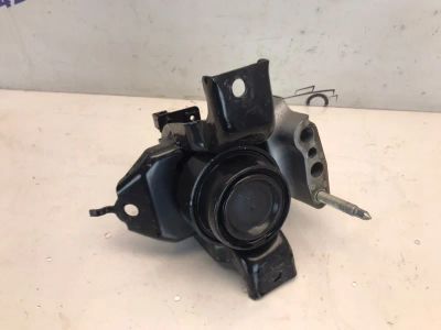Лот: 21704074. Фото: 1. подушка двигателя Toyota Raize... Двигатель и элементы двигателя