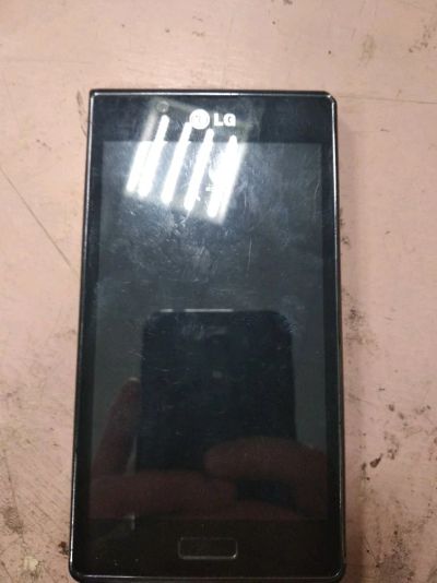 Лот: 12747905. Фото: 1. Lg p705. Смартфоны