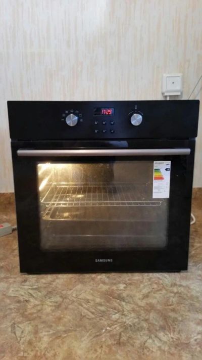 Лот: 7226641. Фото: 1. Встраиваемый духовой шкаф Samsung... Плиты, духовые шкафы, варочные поверхности