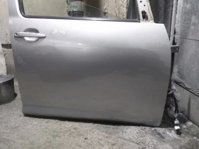 Лот: 18681284. Фото: 1. Дверь Toyota Wish. Кузов