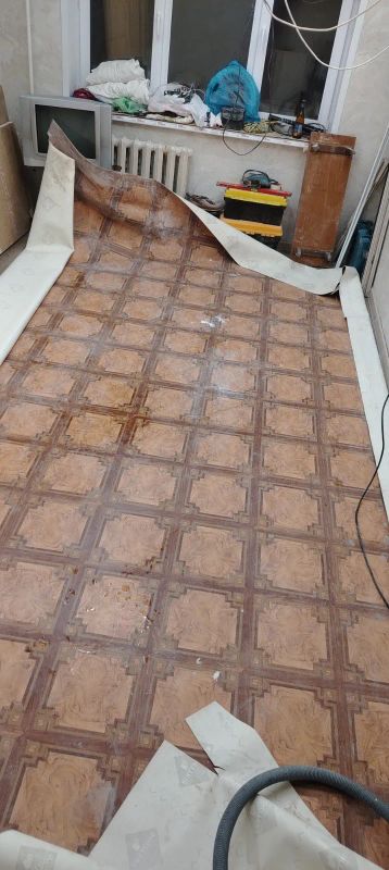 Лот: 25897120. Фото: 1. Линолеум 3,1 на 5,6. Напольные покрытия