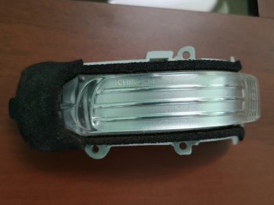 Лот: 13347104. Фото: 1. Указатель поворота левый Toyota... Оптика и освещение
