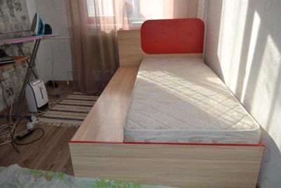 Лот: 3844238. Фото: 1. Кровать подростковая Алфавит б... Кровати