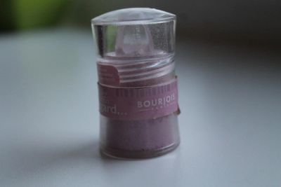 Лот: 4756121. Фото: 1. Тени bourjois розовые. Макияж