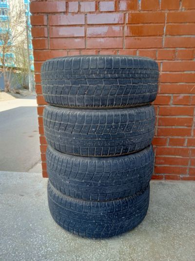 Лот: 25336041. Фото: 1. Yokohama Ice guard ig60 205/50R17. Шины