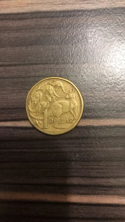 Лот: 12595294. Фото: 1. 1 доллар с кенгуру 1984 года. Австралия и Океания