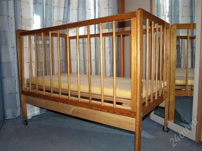 Лот: 523794. Фото: 1. Кроватка почти новая (без матраса... Другое (дети растут)