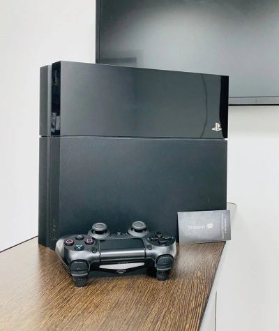 Лот: 16224755. Фото: 1. PlayStation 4 500GB (б/у) Гарантия... Игровые приставки, консоли