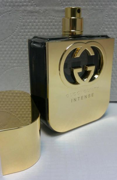 Лот: 4539360. Фото: 1. Парфюмированная вода Gucci Guilty... Женская парфюмерия