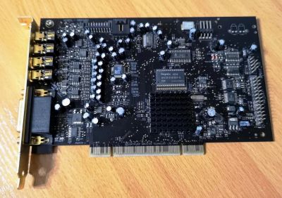 Лот: 13992816. Фото: 1. Creative Sound Blaster X-Fi XtremeMusic. Звуковые карты
