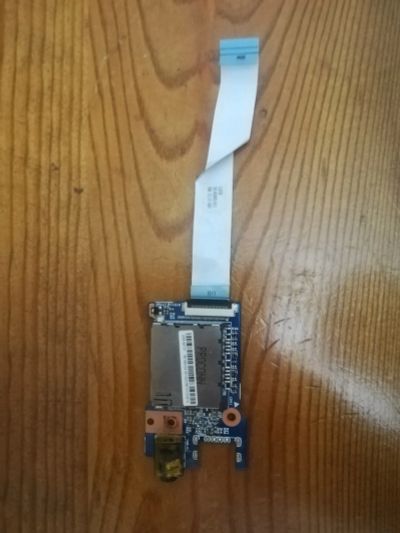 Лот: 11860084. Фото: 1. Плата картридер +аудио (Lenovo... Платы расширения, контроллеры, доп. порты